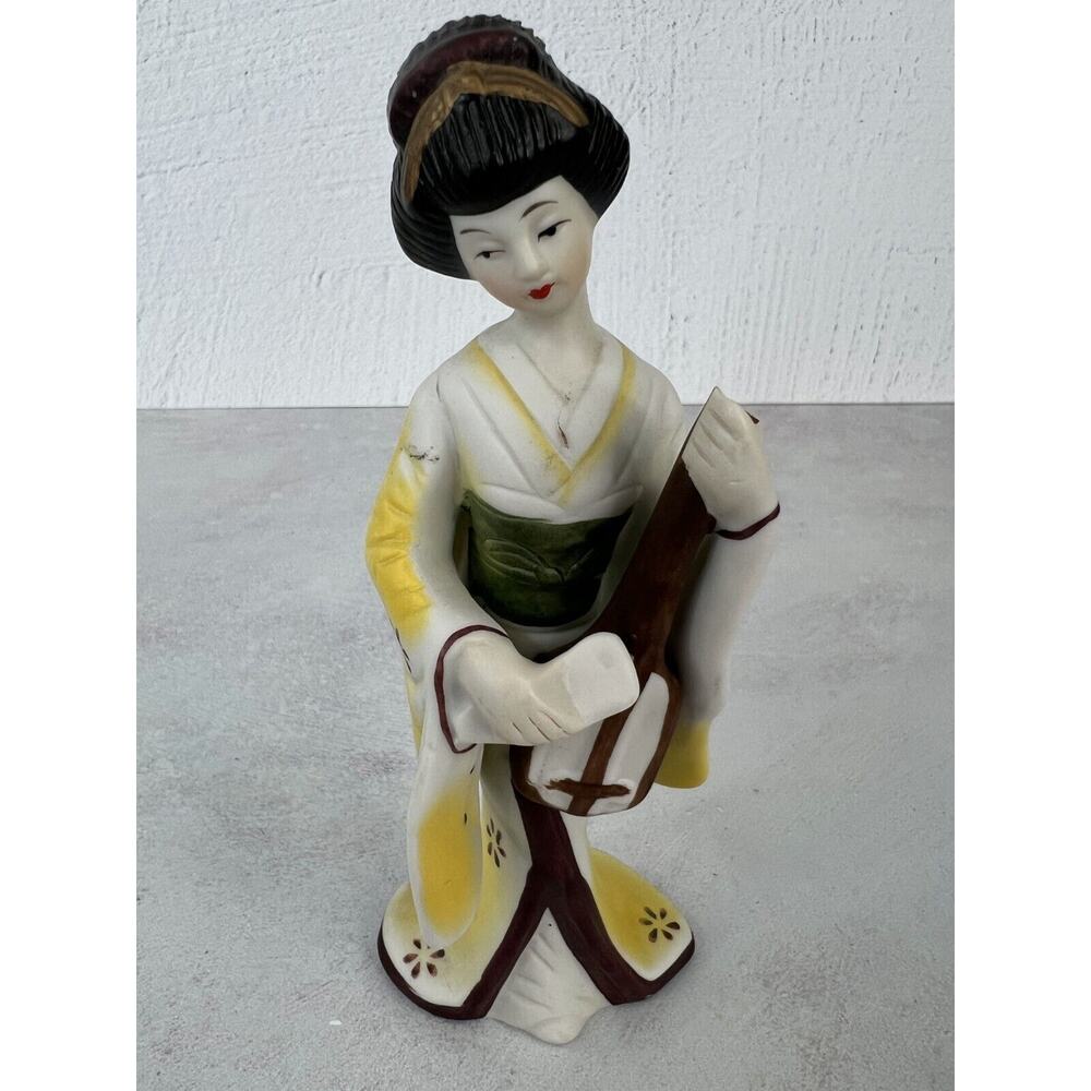 Vintage Decorative Japanese Geisha Girl Porcelain Figurine w/ Playing Instrument